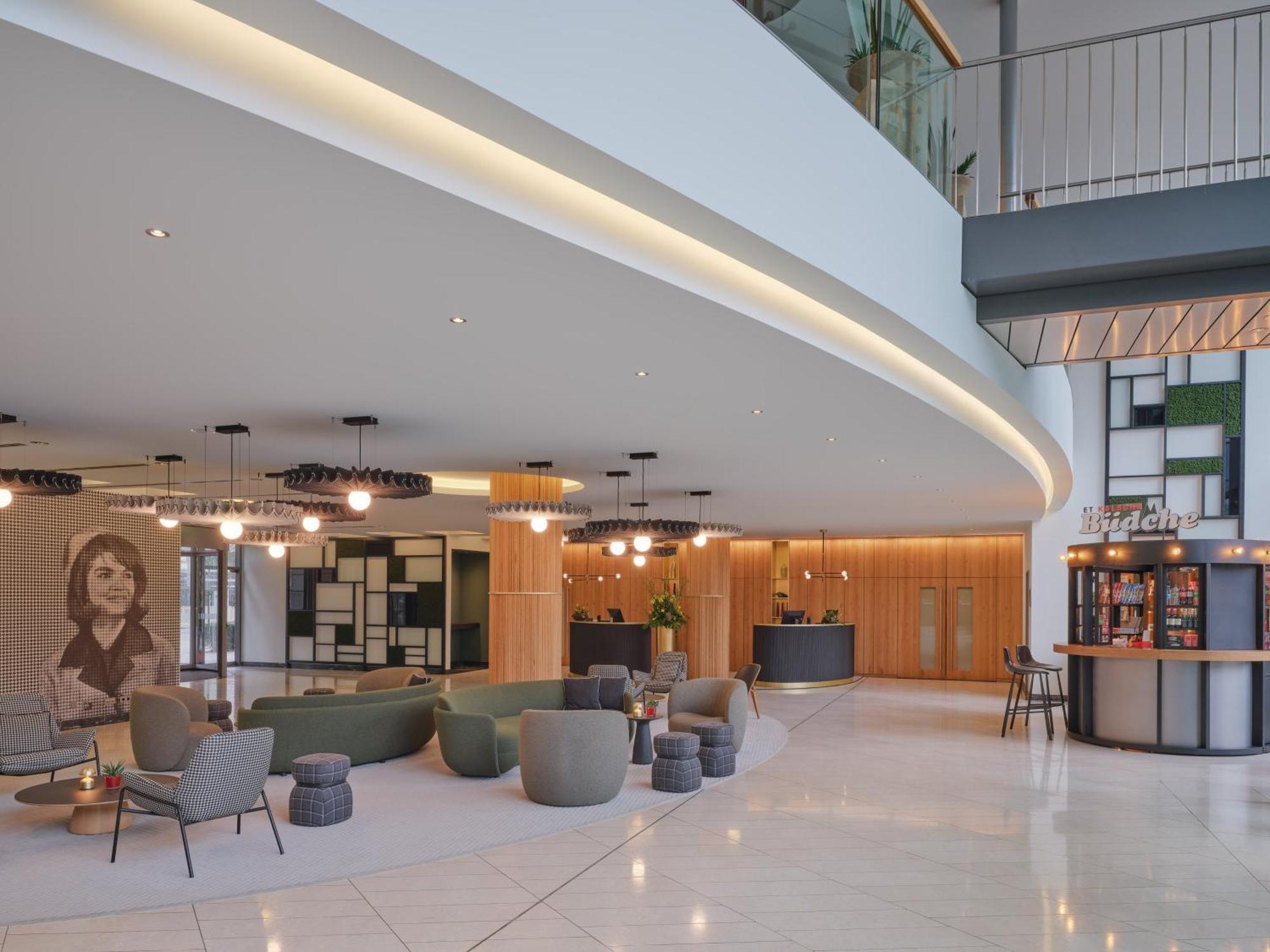 Dorint Pallas Wiesbaden Ngoại thất bức ảnh