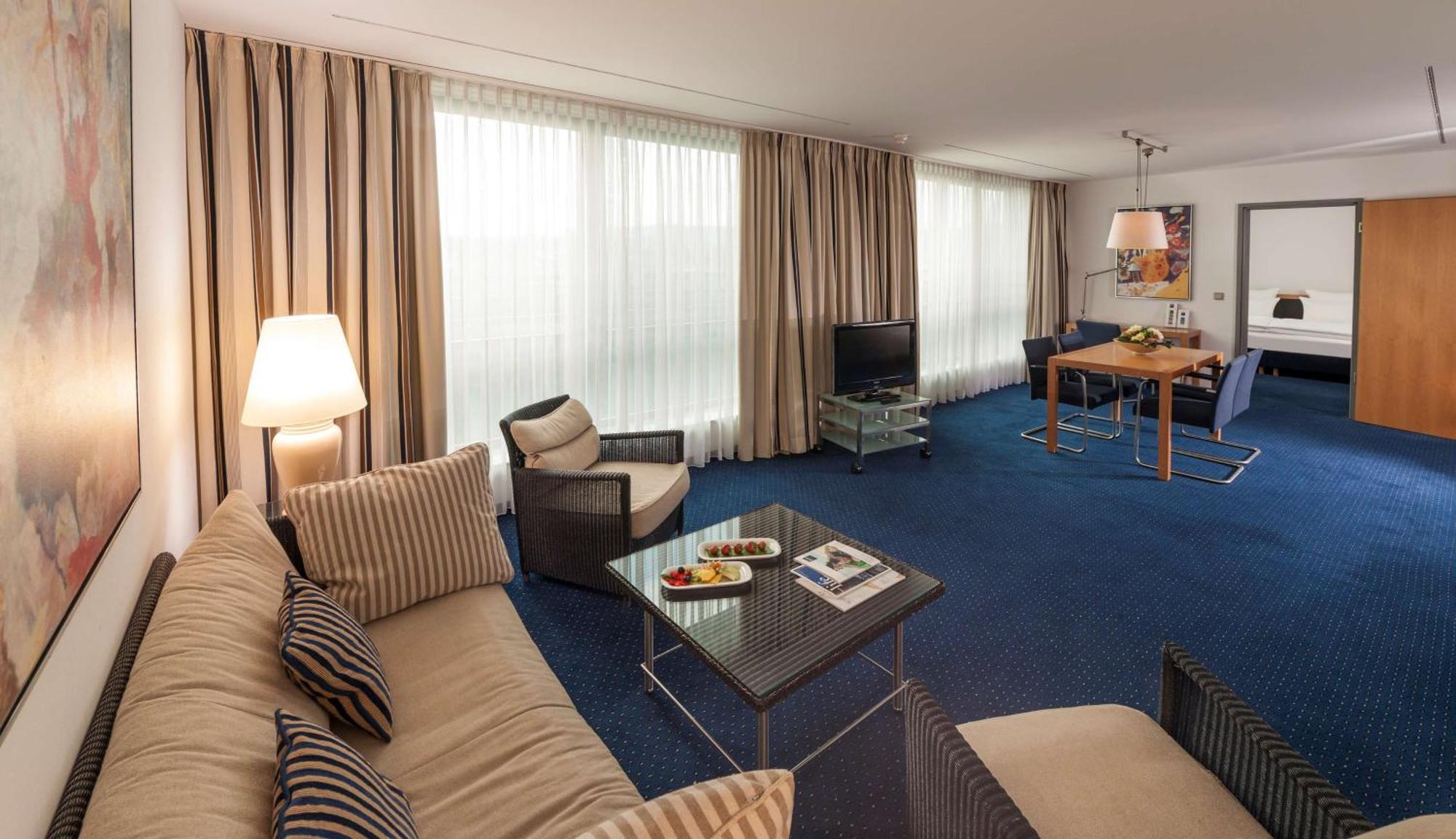 Dorint Pallas Wiesbaden Ngoại thất bức ảnh
