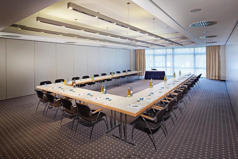 Dorint Pallas Wiesbaden Ngoại thất bức ảnh